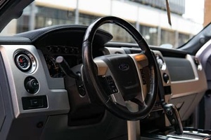 2011 FO-RD F-150 PL-ATI-NUM RO-USH 4X4 - Product Image 2