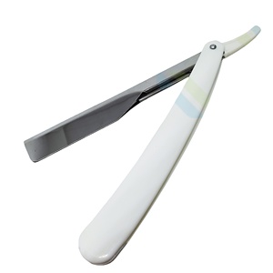 Maquinilla de afeitar recta ligera para barberos - Product Image 1