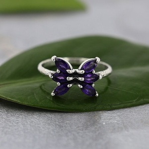 Bague papillon en améthyste Bague en pierre précieuse violette Bague empilable en argent sterling pour femme - Product Image 2