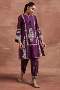 Hermoso trabajo de bordado indio/pakistaní en vestido Salwar Kurta y con cuentas de cristal, piedra, trabajo dabka para ropa de fiesta @ 2024 - Product Image 2