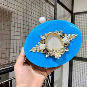 Pochette en résine époxy Design de luxe créatif pour femmes et filles Nouveau fourre-tout promotionnel BaHigh Quality Handmadg - Product Image 5