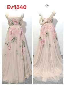 Velo de Novia de Alta Calidad, Una Sola Capa, con Borde Bordado Floral Simple, con Peine, Accesorio de Boda de Calidad - Product Image 5