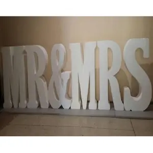 接待装饰Mr & Mrs字母表完美先生和女士结婚信桌Mrs字母表底座出售
