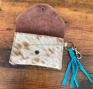 Nueva llegada única piel estampada en relieve de cuero Tarjeta de la caja de la moneda de la cartera rectángulo titular de la tarjeta de crédito caja de la moneda con borla llaveros - Product Image 5