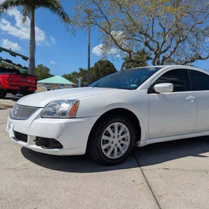 2014 Mitsubishi Galant Base Sedan Turbo Intérieur foncé - Product Image 1