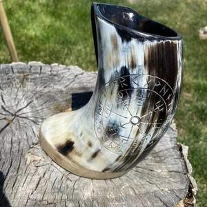 Approvisionnement direct en usine Tasse à boire traditionnelle en corne de buffle pour la bière ou les boissons froides disponibles au meilleur prix d'Inde - Product Image 1