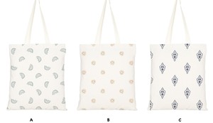 Sac fourre-tout en toile de coton pliable personnalisé en gros Sacs à provisions réutilisables blancs unis avec logo imprimé personnalisé pour cadeaux de voyage - Product Image 3