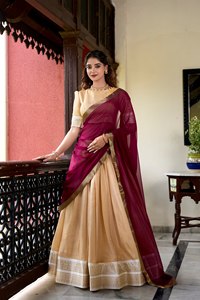 Grace Beauty Pure Chanderi Lehenga Choli Bollywood Bandhani en coton Lehenga Choli pour mariage et fête en viscose - Product Image 2