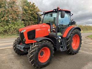 Tractor Agrícola Kubota M6-142 |   Tractor Agrícola Diésel de 145 HP con Tracción en las 4 Ruedas para Trabajo Pesado - Product Image 5