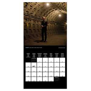 Calendrier de table James Bond 2025 en papier pour affichage, montre, cadre photo, utilisation électronique, idéal pour la promotion - Product Image 3