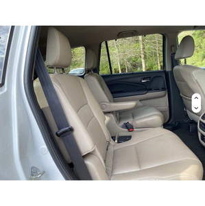 HONDAs PILOT TOURING SUV d'occasion à faible kilométrage - Product Image 5