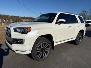 Nouveau SUV 2025 à transmission manuelle, intérieur sombre, caméra, galerie de toit métallique - Product Image 5