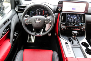 SUPER CLEAN 2024. 1 LX600 F SPORT MANO IZQUIERDA 6 PLAZAS LISTO PARA SER ENTREGADO - Product Image 2