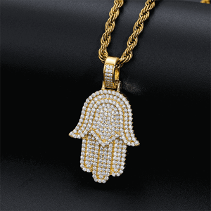 Micro Moissanite Hamsa Mano Colgante - Product Image 4