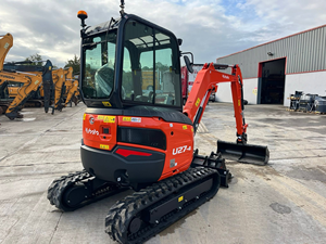 Mini-excavatrice KUBOTA U27-4 de 2,6 tonnes avec cabine climatisée et chauffée, 3 godets, pour travaux de construction et de terrassement, certifiée EPA/CE. - Product Image 5