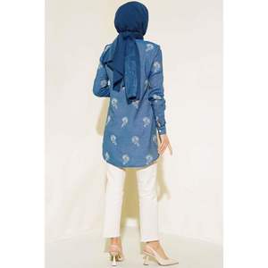 Chemise Brodée Look Denim Bleu - Product Image 4