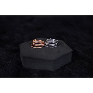 NOVAMART Fine Silverings 925 Sterling <b>Silver</b> Opulent Geometric Diamond <b>Ring</b> <b>Emerald</b> Cut Rhodium Plated for Everyday Wear and Gif - Product Image 1