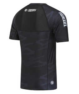 Rashguard de protection UV à séchage rapide pour le surf et la natation - Product Image 4