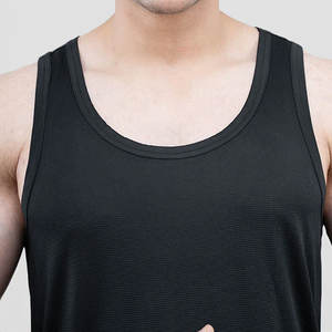 Prix usine hommes 100% coton Muscle Fit sans manches entraînement débardeur Logo personnalisé plaine vêtements de sport vierges - Product Image 4