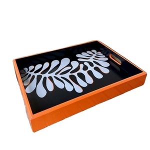 Elegantes bandejas Meena para servicio de cocina Boda Comedor Bandeja de servicio de madera real con impresión de logotipo Perfecto para exhibir y servir - Product Image 1