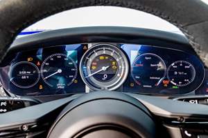 Porsche 911 Coupé Turbo 2023, Cuero, Tracción en las Cuatro Ruedas, Bajo Kilometraje, Caja de Cambios Automática, Volante a la Izquierda, Gasolina, Estado: Como Nuevo - Product Image 5