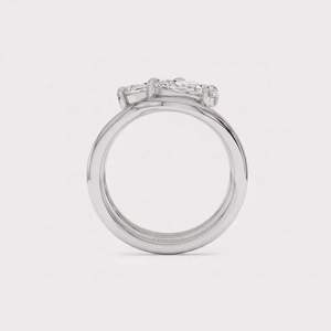 Anillo de Oro Blanco de 14K con Diamante Redondo Corte Pera Cultivado en Laboratorio, Chapado en Rodio, Certificado IGI, Diseño Toi Et Moi - Product Image 3