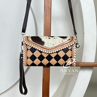 Sac à main mini en cuir à carreaux, fabrication directe d'usine, vente en gros, pour femmes, portefeuille long de luxe personnalisé, pochette à poignet