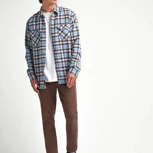 Chemise décontractée à manches longues en flanelle à carreaux bleus et marrons pour homme, col rabattu, manches complètes, pour l'automne, en coton anti-plis - Product Image 4
