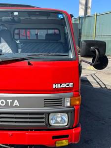 1992 T O Y O T A S Hi-Ace Red Pickup Truck With Metal Roof <b>Rack</b> And Step <b>Plate</b> - Product Image 2