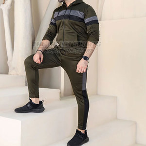 Ensemble de survêtement pour homme, couleur unie, finition lisse et coutures solides, survêtement moderne pour homme - Product Image 5