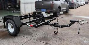 Remolque multiusos de 2 ruedas con capacidad de carga de 1000kg Frenos de tambor de disco y gato de freno de estacionamiento para transporte de automóviles - Product Image 3