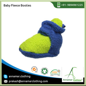 OEM wholesale supply popular design custom made new born stunning color fleece baby booties - Product Image 6