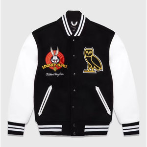 Chaqueta Varsity de Invierno Premium Personalizada, 100% Lana, Antibacteriana, Cuello Alto Completo, Resistente al Viento, Transpirable, con Capucha para Hombre - Product Image 3