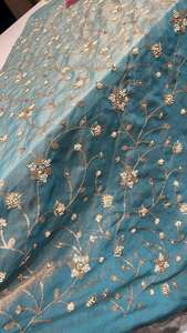 Tela Fendy bordada de tacto suave para ropa de boda, decoración del hogar, estilo elegante Fendy, tela no tejida para muebles de lujo para niños - Product Image 2