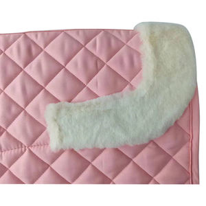 Selle de cheval rose sur mesure, légère, confortable, en laine, nouvellement conçue, équipement équestre de course sportive, vente en gros - Product Image 3