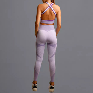 Ensemble de yoga pour femme Active Wear, respirant, de haute qualité, 2 pièces, haut sans manches à col halter en V, taille élastique, à prix avantageux - Product Image 2