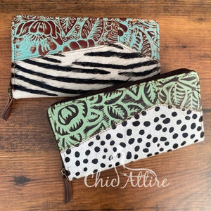 กระเป๋าหนังขนสัตว์พิมพ์ลายนูนแบบตะวันตกดีไซน์ใหม่เคสโทรศัพท์หนังขนสัตว์แกะสลักทำด้วยมือมีสไตล์หรูหราสำหรับผู้หญิง - Product Image 1