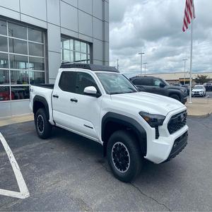 Vente chaude d'occasion pour Toyota Tacoma assez utilisé sans antécédents d'accident Meilleur prix Alfa Romeo Faire des sièges en tissu Conduite à gauche à droite - Product Image 4