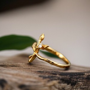 Bague branche en argent sterling 925 plaqué or bijoux de mode faits à la main pour les femmes conception de feuille de nature avec diamant CZ - Product Image 5