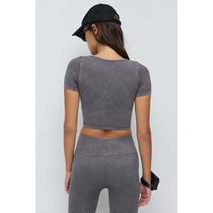 Blouse courte décontractée avec logo brodé, tissu en mousseline de soie tricotée, taille XL, sans col, motif 3D, coupe ajustée pour le printemps et l'automne - Product Image 5