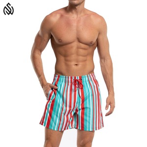 Vente à chaud de shorts de plage pour hommes logo personnalisé séchage rapide sublimation jogger respirant sublimé shorts pour hommes - Product Image 5
