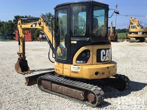 เครื่องขุด2ton 302CR แมวมือสองขนาดเล็กของแท้รถขุดชนิดหนอนผีเสื้อ302C แมว - Product Image 3