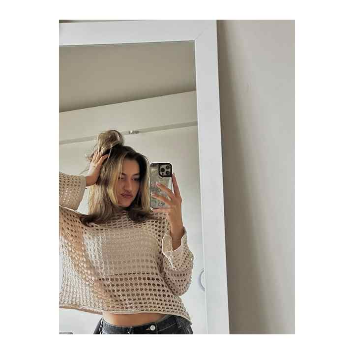 Women's Knitted Fishnet Spanish Sleeve Hole Knitwear Crop