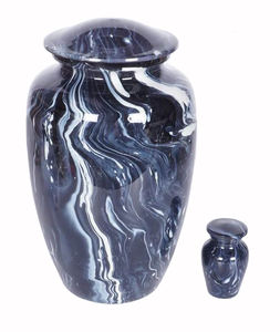 Urne funéraire en laiton moderne, modèle récent, fabriquée à la main, revêtement protecteur, finition polie, écologique, vase de table, décoration d'intérieur - Product Image 4