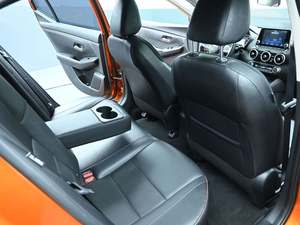 Nissan Sentra S R 2024, Tracción Delantera, Caja de Cambios Automática, Título Limpio, Sin Accidentes, con Bajo Kilometraje, Listo para Envío - Product Image 6