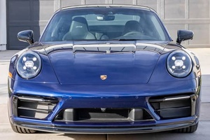 (F&H) Porsche 911 Carrera 4 GTS 2024 Usado - Product Image 2