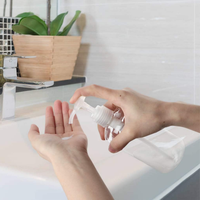 Distributeur rechargeable de bouteille de pompe en plastique PET carré de 1000ml pour l'emballage cosmétique liquide de shampooing Lotion savon usine du Vietnam