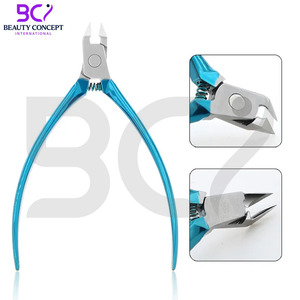 Pinzas para cutículas de acero inoxidable, precio al por mayor, hoja curva extremadamente afilada para un fácil agarre, cuidado de las uñas, producto personalizado - Product Image 2