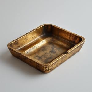 Cenicero de Cigarros de Metal de Diseño Elegante, Plegable, Ecológico, Construcción Duradera, Calidad Premium, Forma Sofisticada, Resistente - Product Image 1