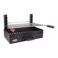 Barbecue en fer résistant aux hautes températures avec un design antique intemporel parfait pour les grillades de bois de chauffage à l'ancienne